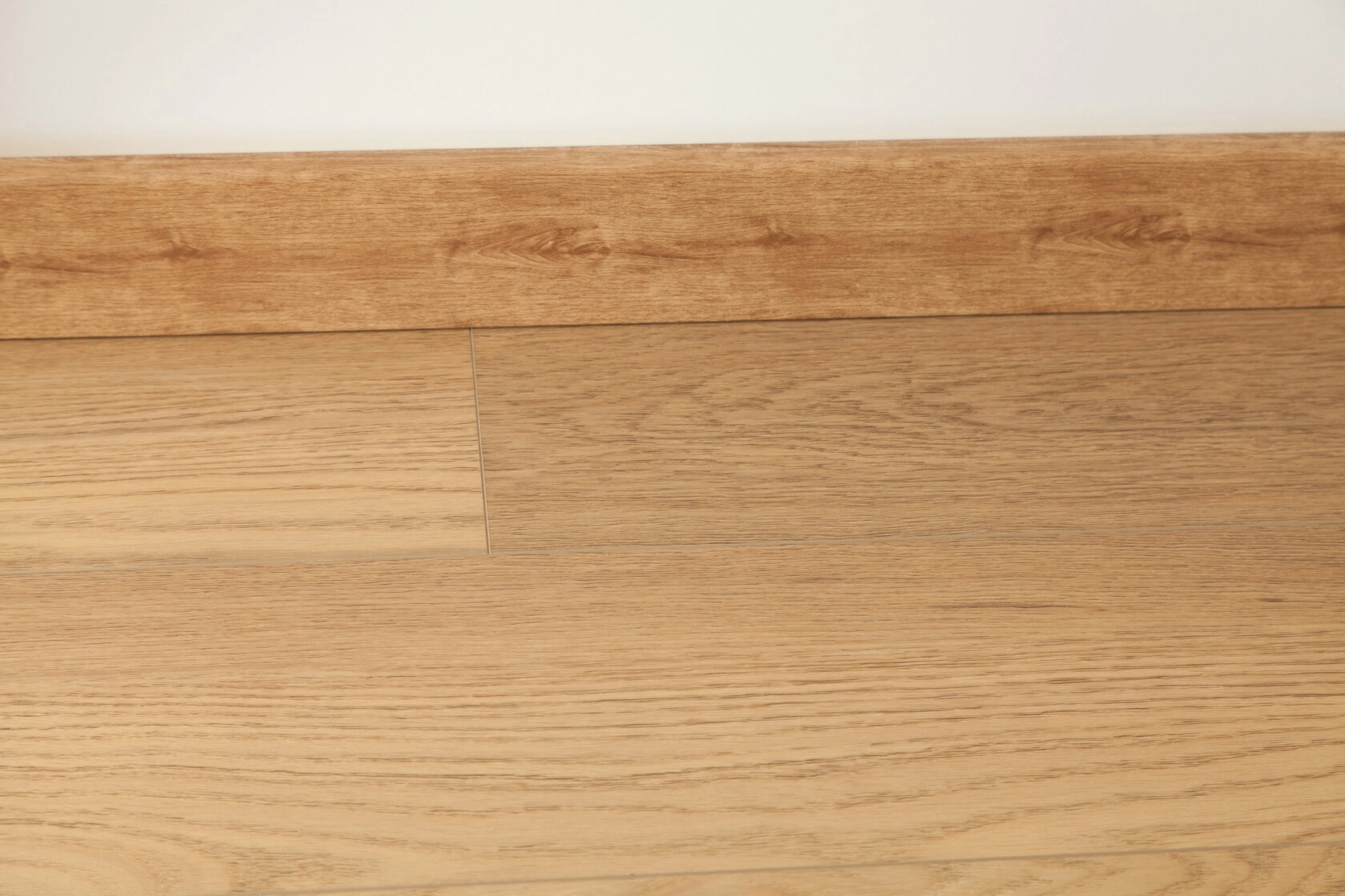 Водостойкий SPC Ламинат Bonkeel Line 303