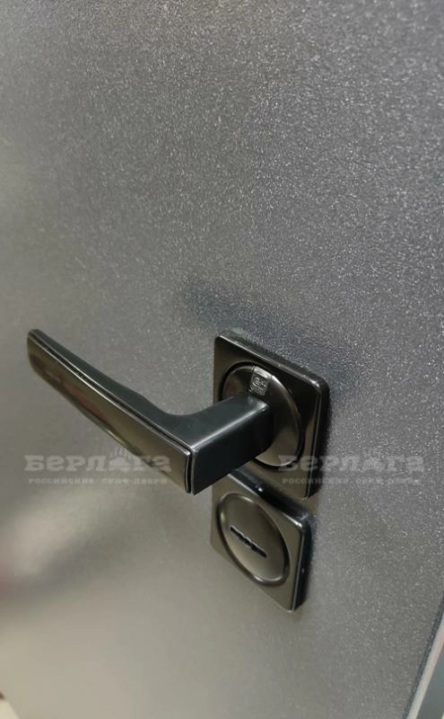 Сейф-дверь Ультра Марвин эмалит арктик