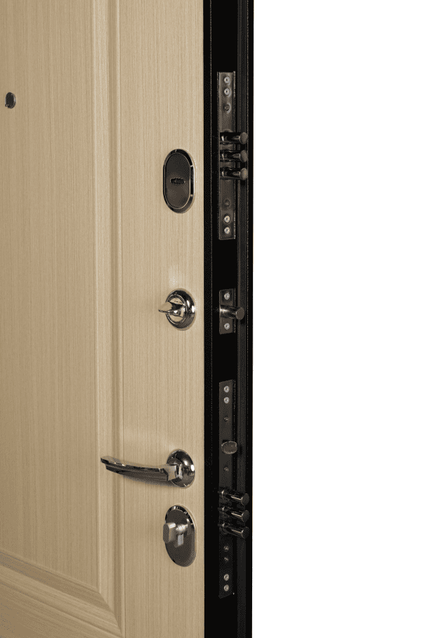 Входная дверь  7-2