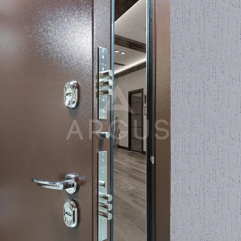 Входная дверь Тепло Коричневый молоток Оливер Рустик серый